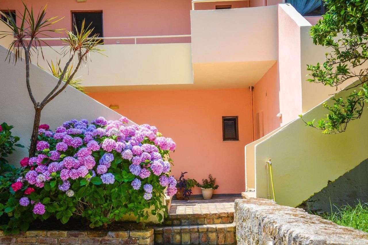 Penelope Apartment Hotel Dassia  Exterior photo
