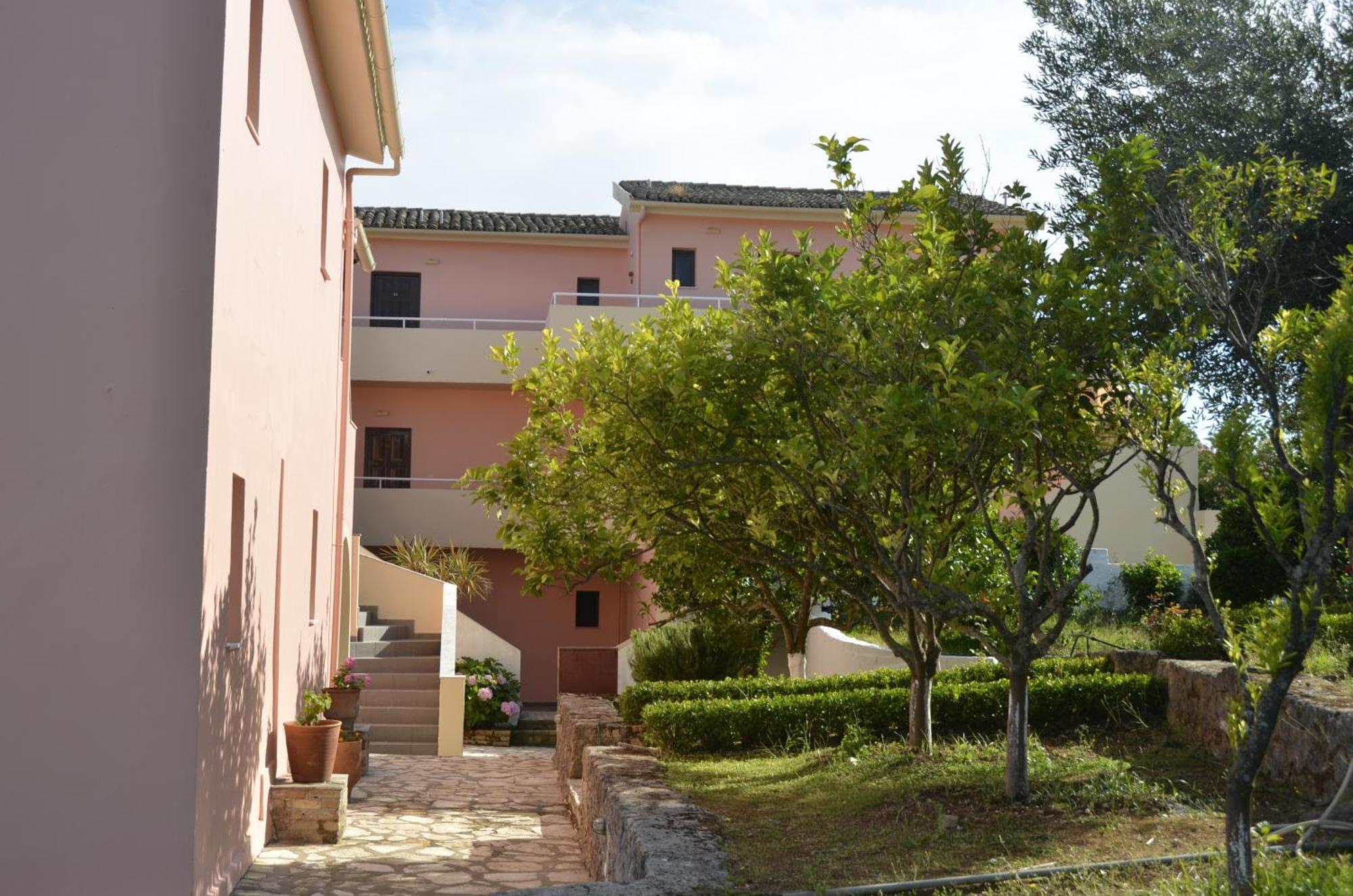 Penelope Apartment Hotel Dassia  Exterior photo
